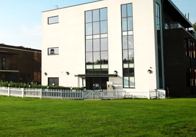 Stem Centre External